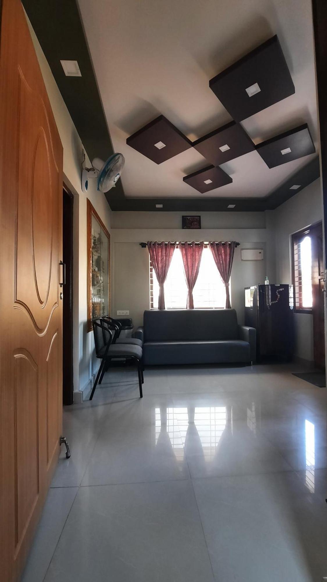 Varam Homestay Мадикери Екстериор снимка